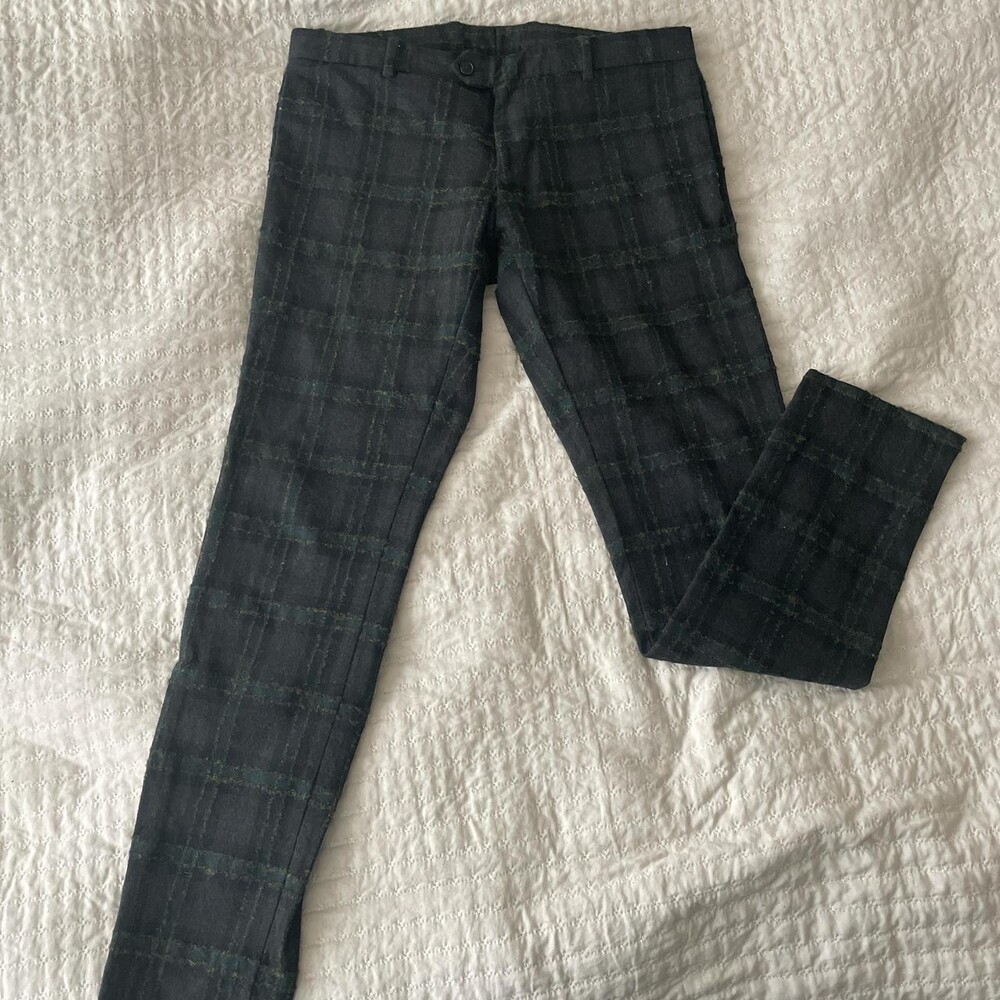 David Naman Green And Black